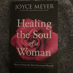 Healing the soul of a woman paperback book